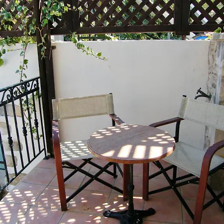 3 Bedrooms With Private Pool Furnished Terrace And Wifi At 2 Km Away From The Beach فيلة *